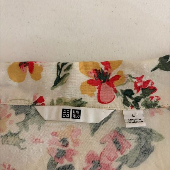 Uniqlo Shirt Women's Large Floral Button Up Short Sleeve Casual Boho Top - Picture 6 of 8